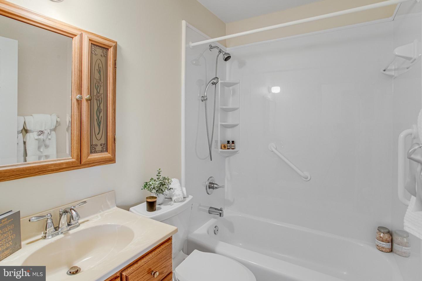 2118 Culpeper Dr Property Photo 15