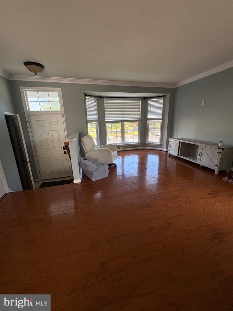 10947 Pope St Property Photo 5