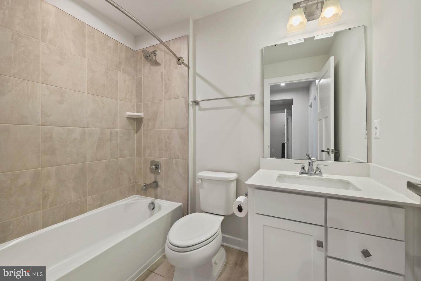 1733 Dunnington Pl Property Photo 20