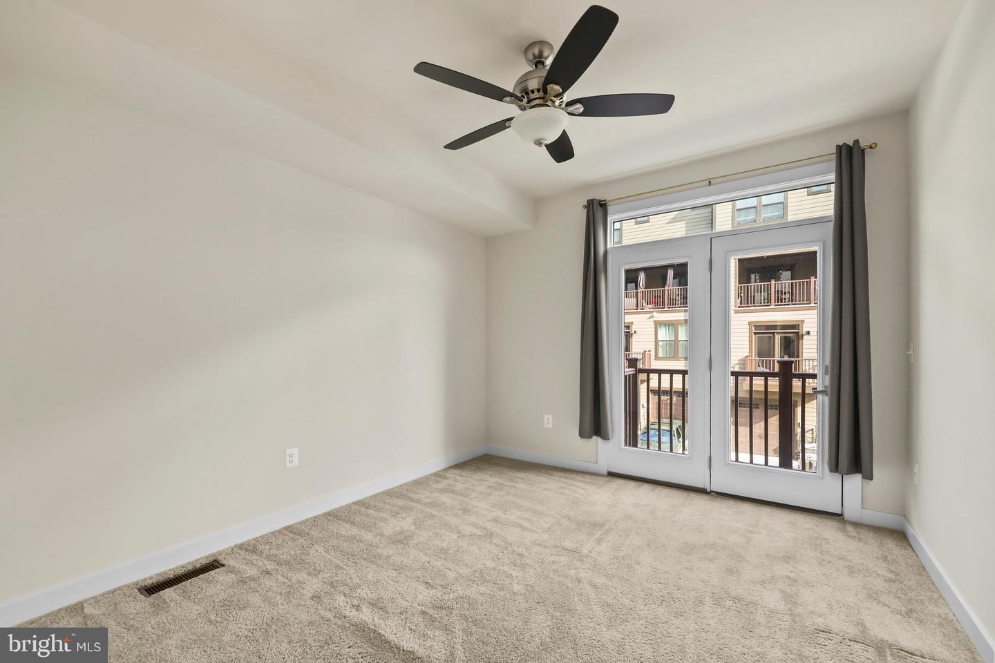 1733 Dunnington Pl Property Photo 21