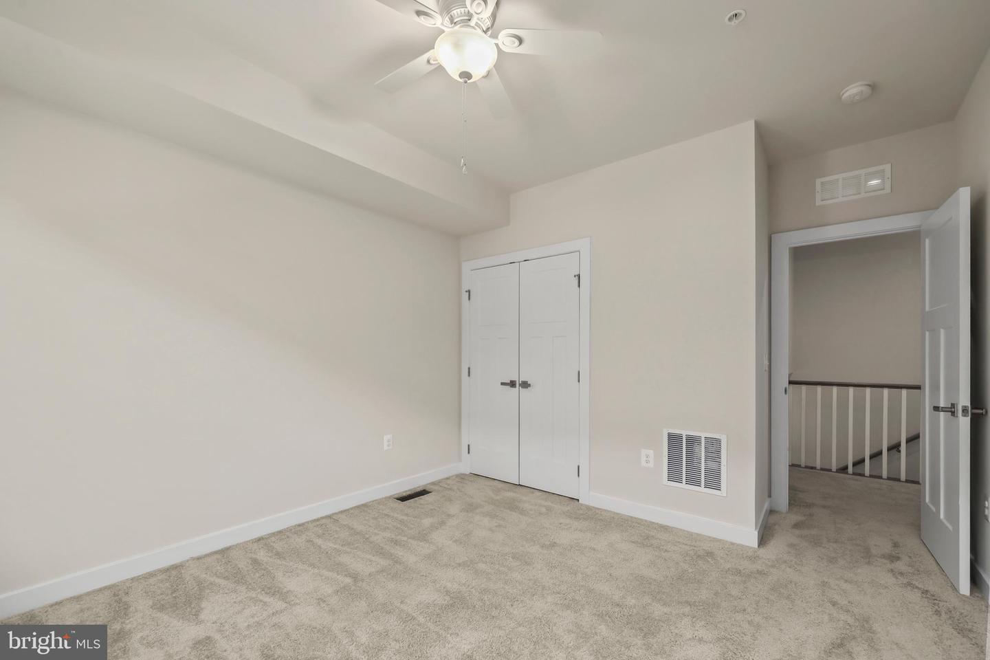 1733 Dunnington Pl Property Photo 23