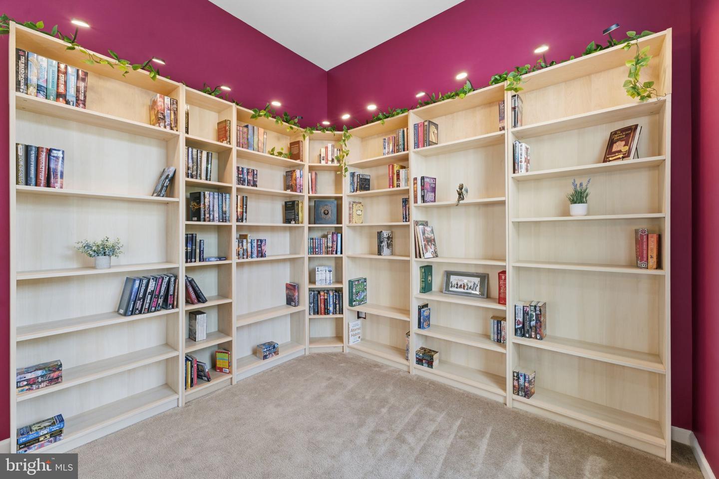 13722 Abbey Manor Ln Property Photo 10