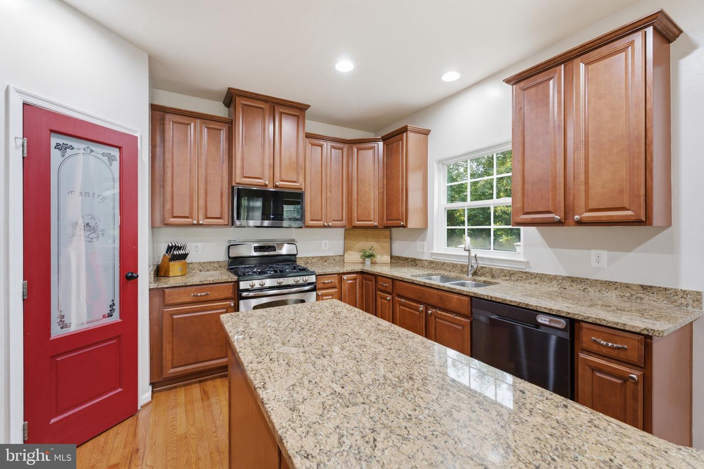 13722 Abbey Manor Ln Property Photo 28