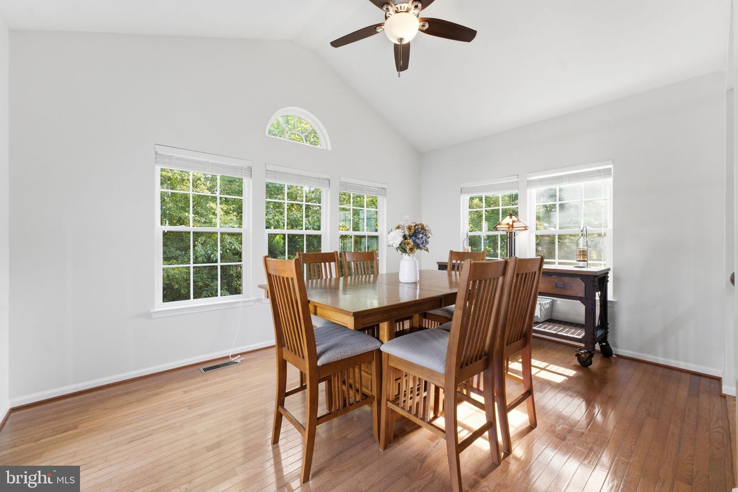 13722 Abbey Manor Ln Property Photo 32