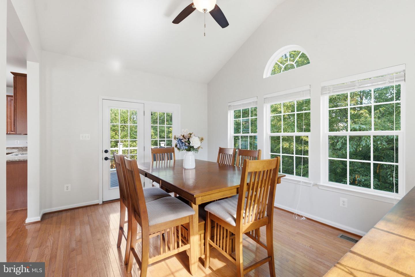 13722 Abbey Manor Ln Property Photo 33