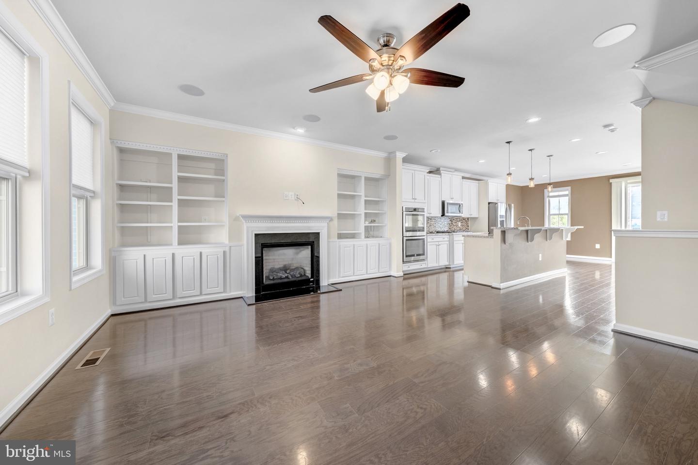 6836 William White Way Property Photo 14