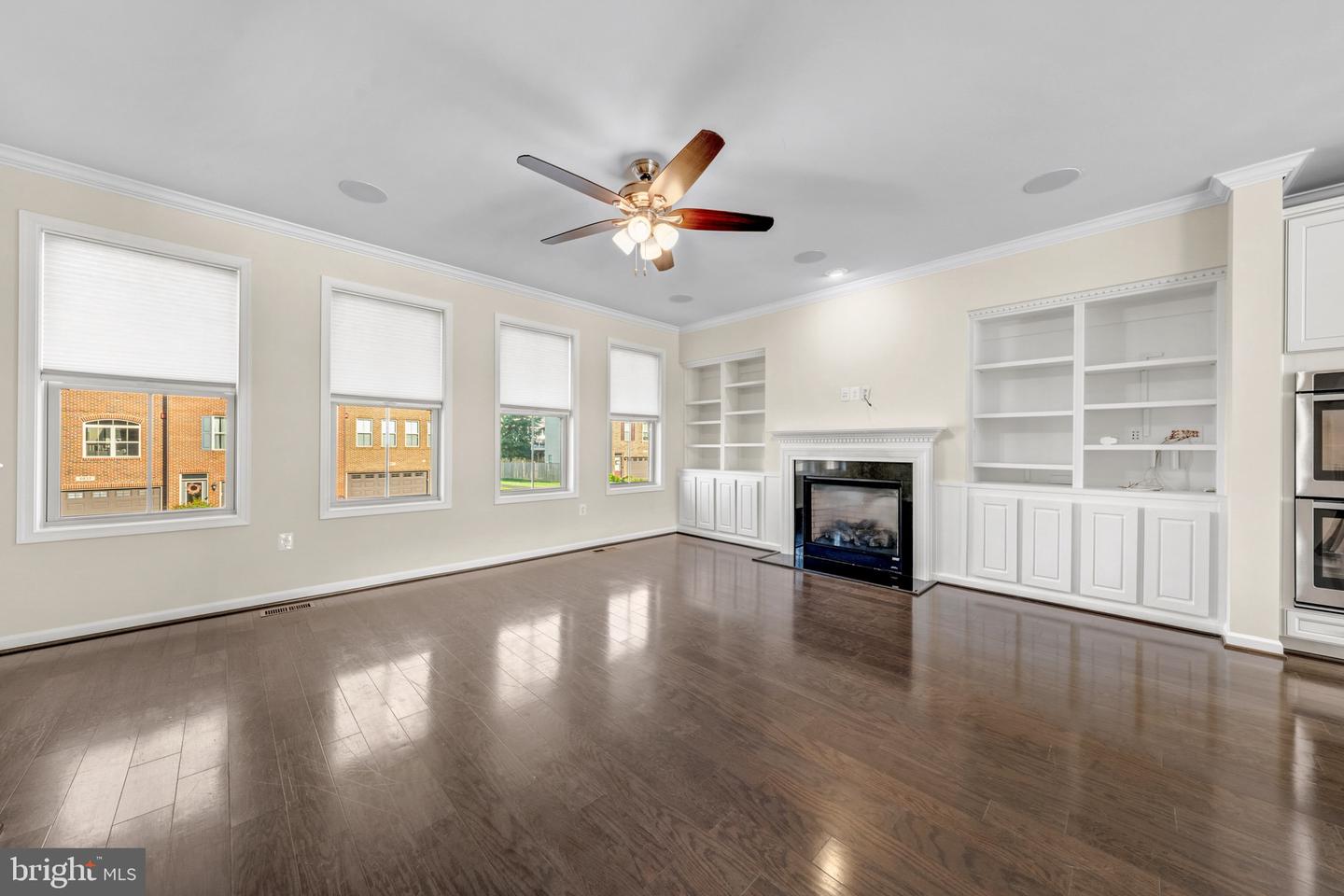 6836 William White Way Property Photo 15