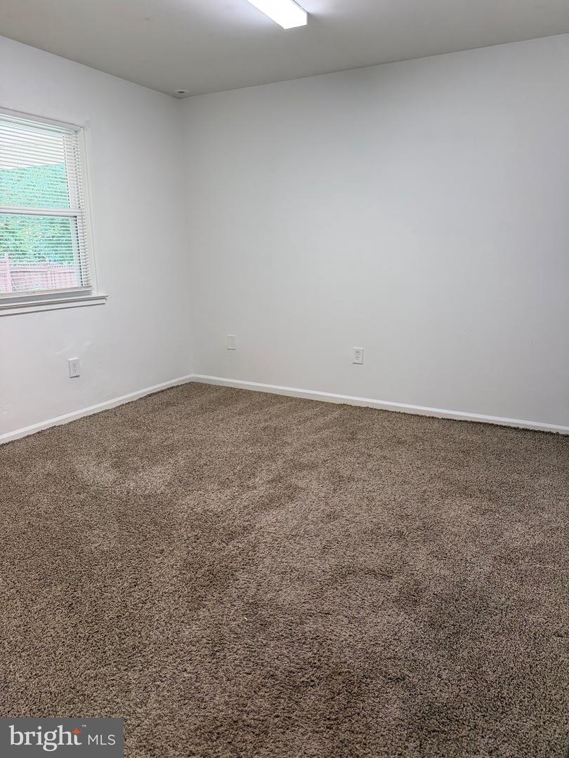 3723 Forestdale Ave Property Photo 10