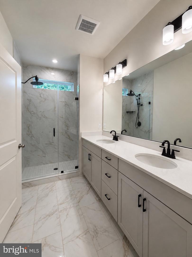 13188 Nixon Ln Property Photo 14
