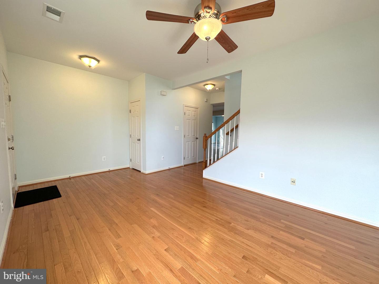 13758 Restina Rd Property Photo 5