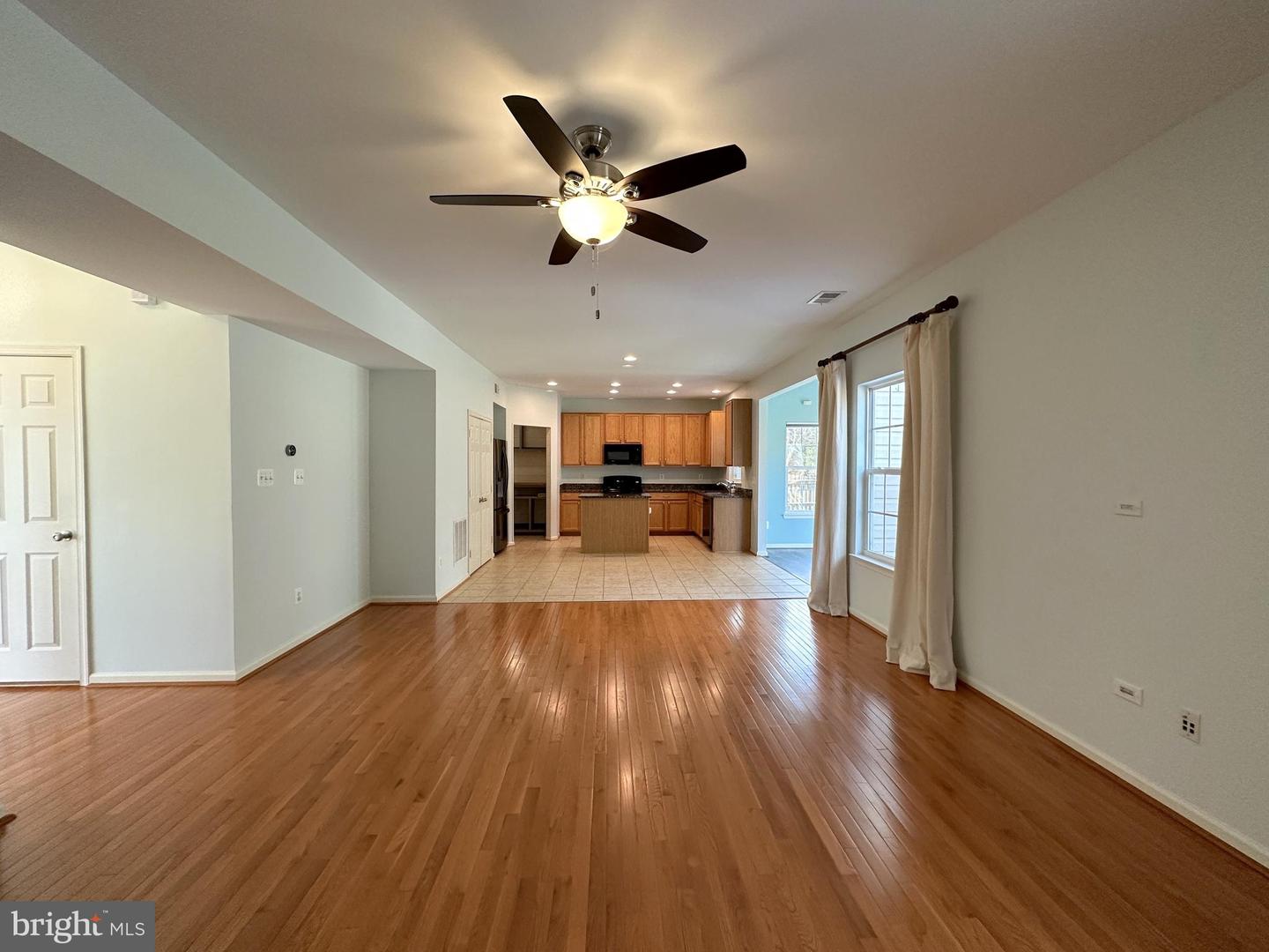 13758 Restina Rd Property Photo 10
