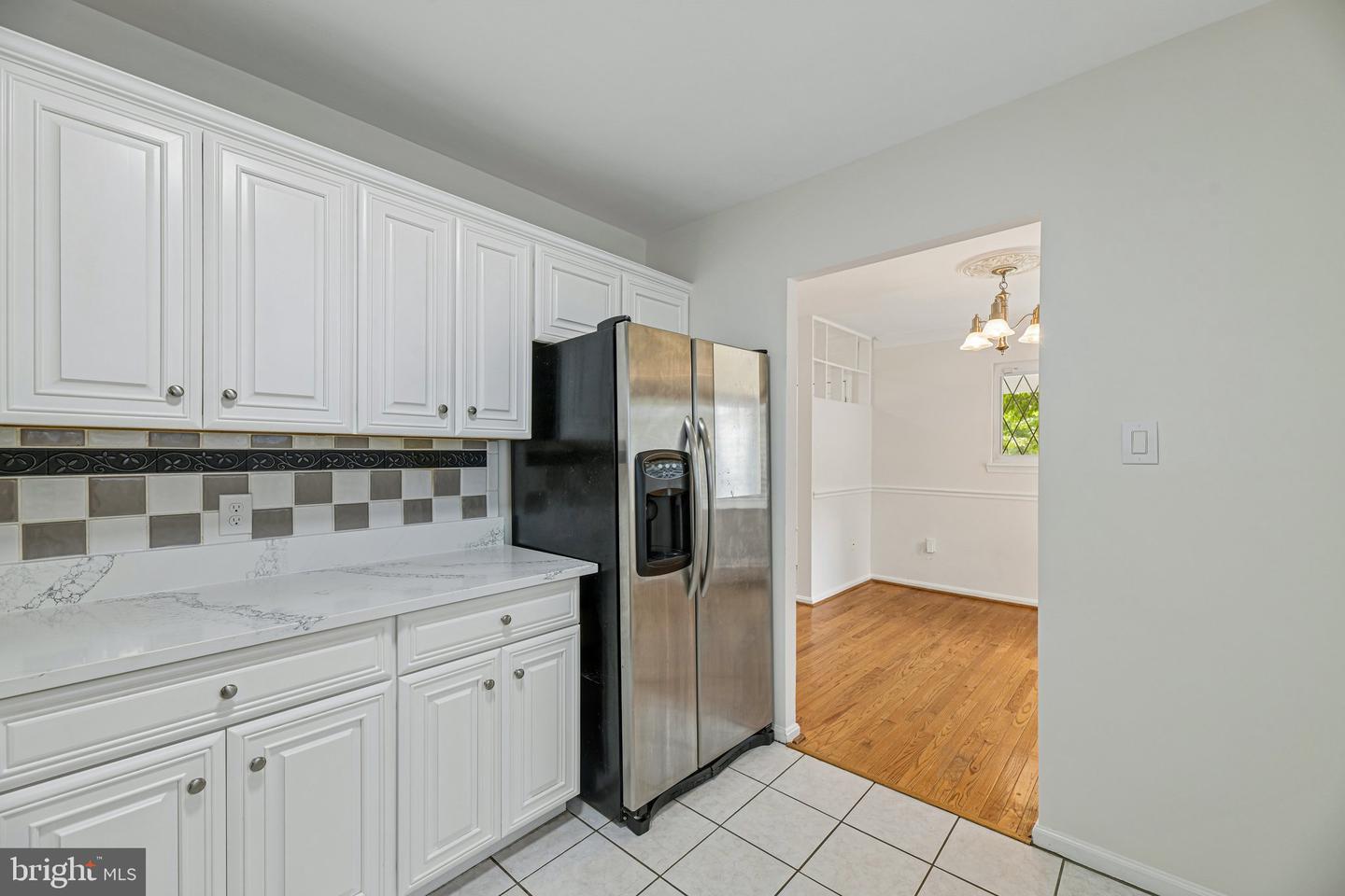 3004 Jamestown Ct Property Photo 18