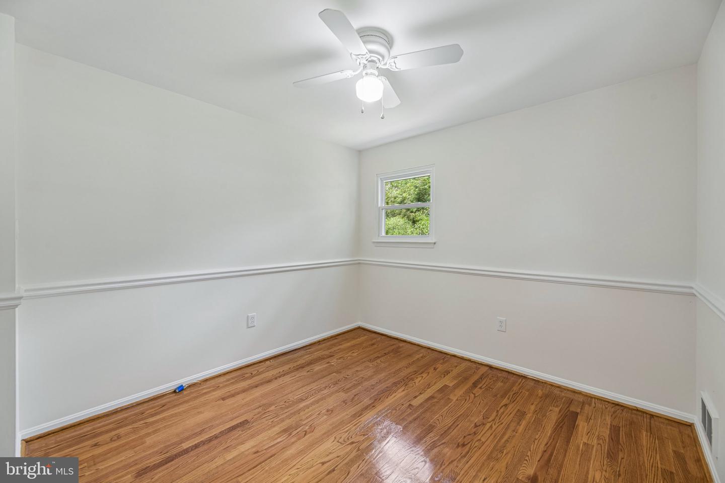 3004 Jamestown Ct Property Photo 24