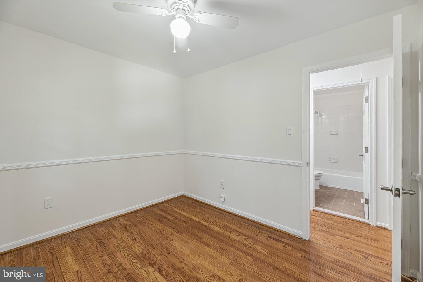 3004 Jamestown Ct Property Photo 36