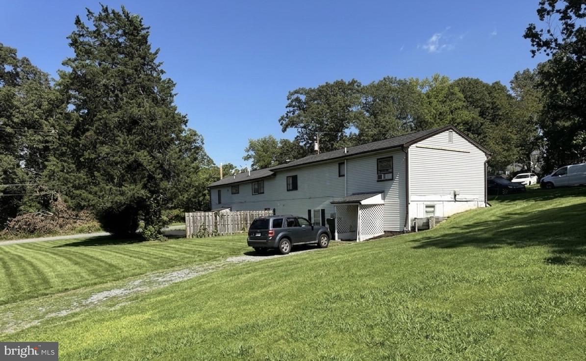18629 AMIDON AVE Property Photo 1