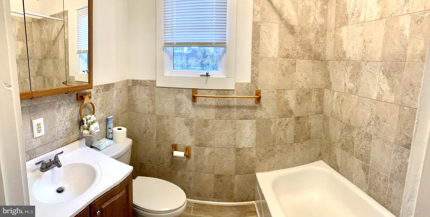 18629 Amidon Ave Property Photo 20