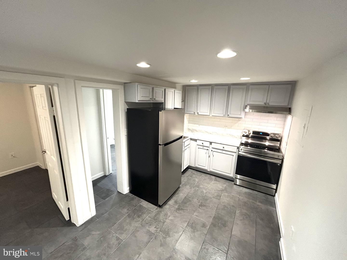 18629 Amidon Ave Property Photo 36