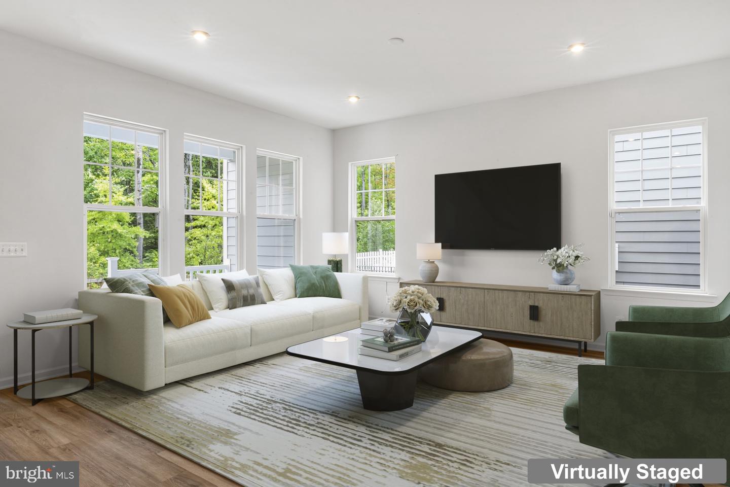 18270 Moss Garden Rd Property Photo 10