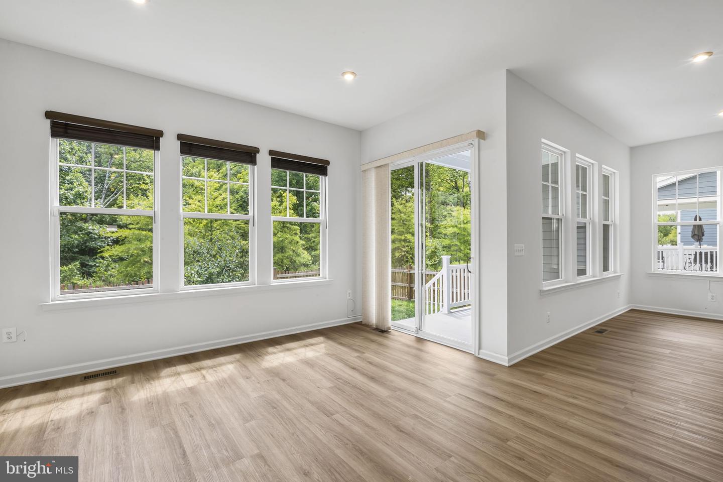 18270 Moss Garden Rd Property Photo 13
