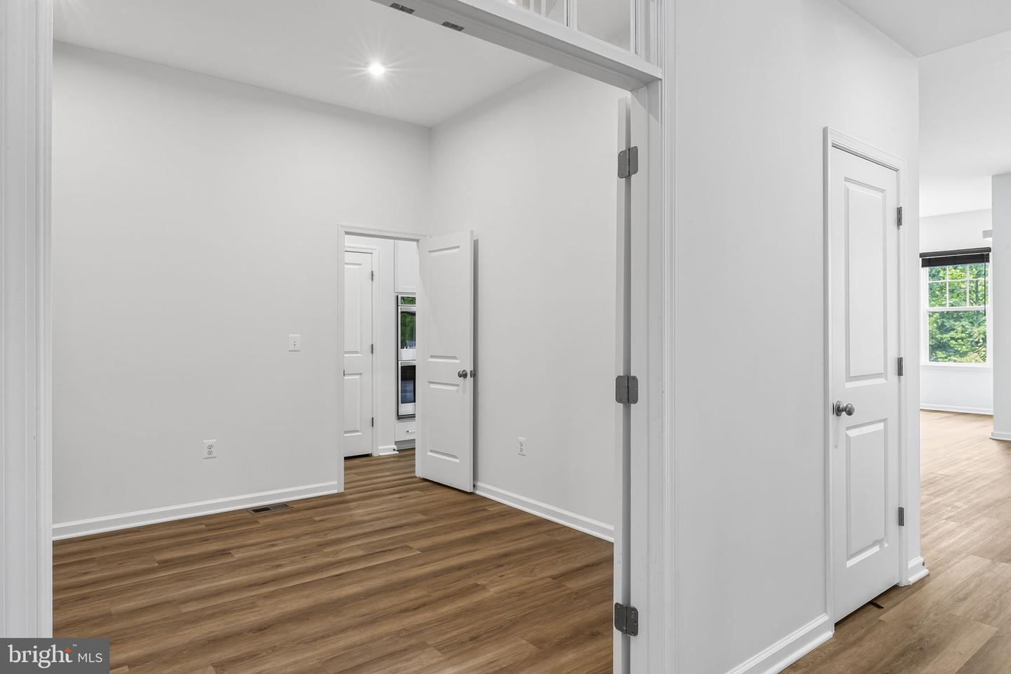 18270 Moss Garden Rd Property Photo 29