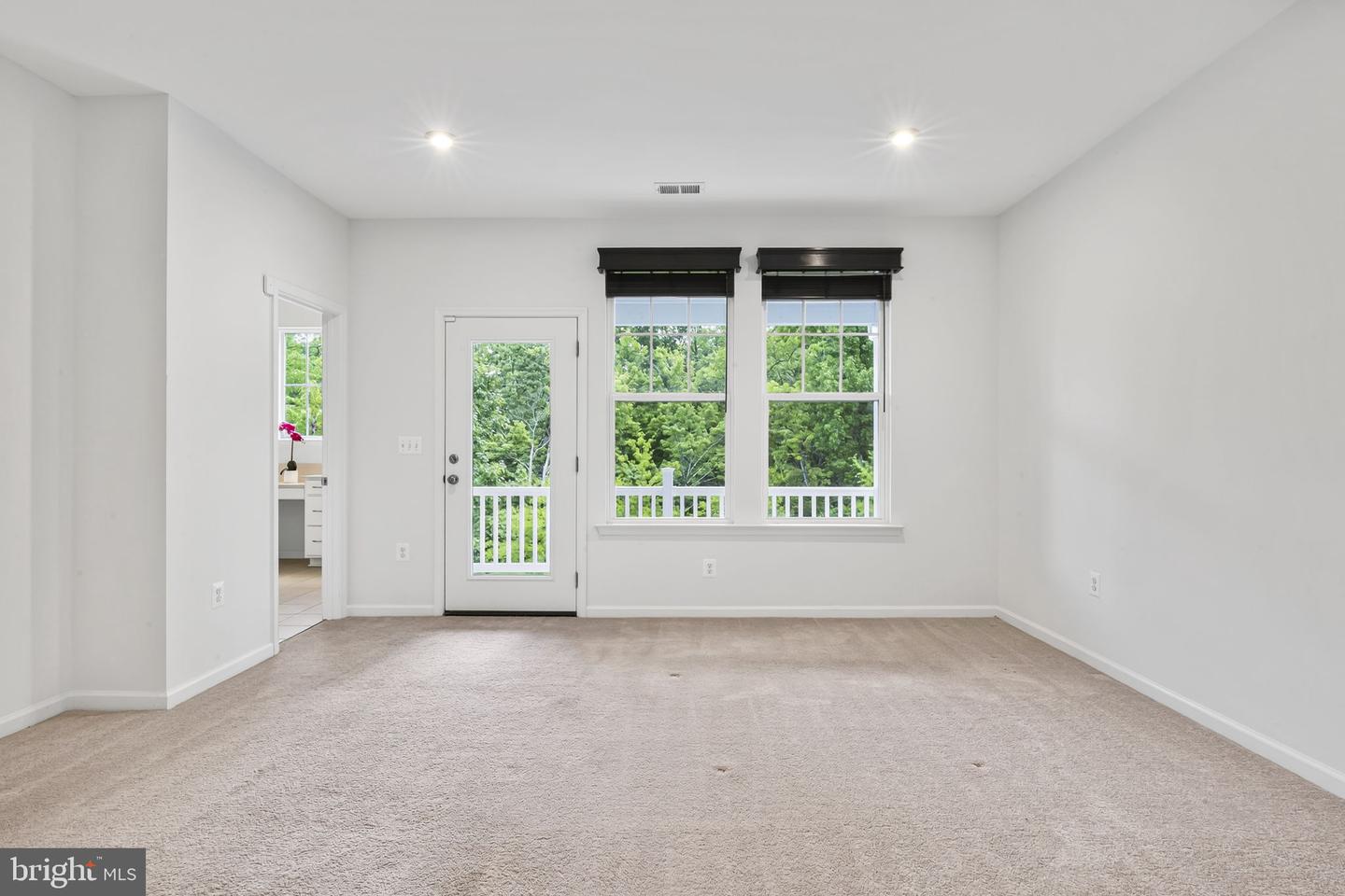 18270 Moss Garden Rd Property Photo 36