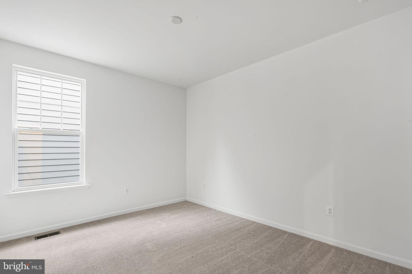18270 Moss Garden Rd Property Photo 52