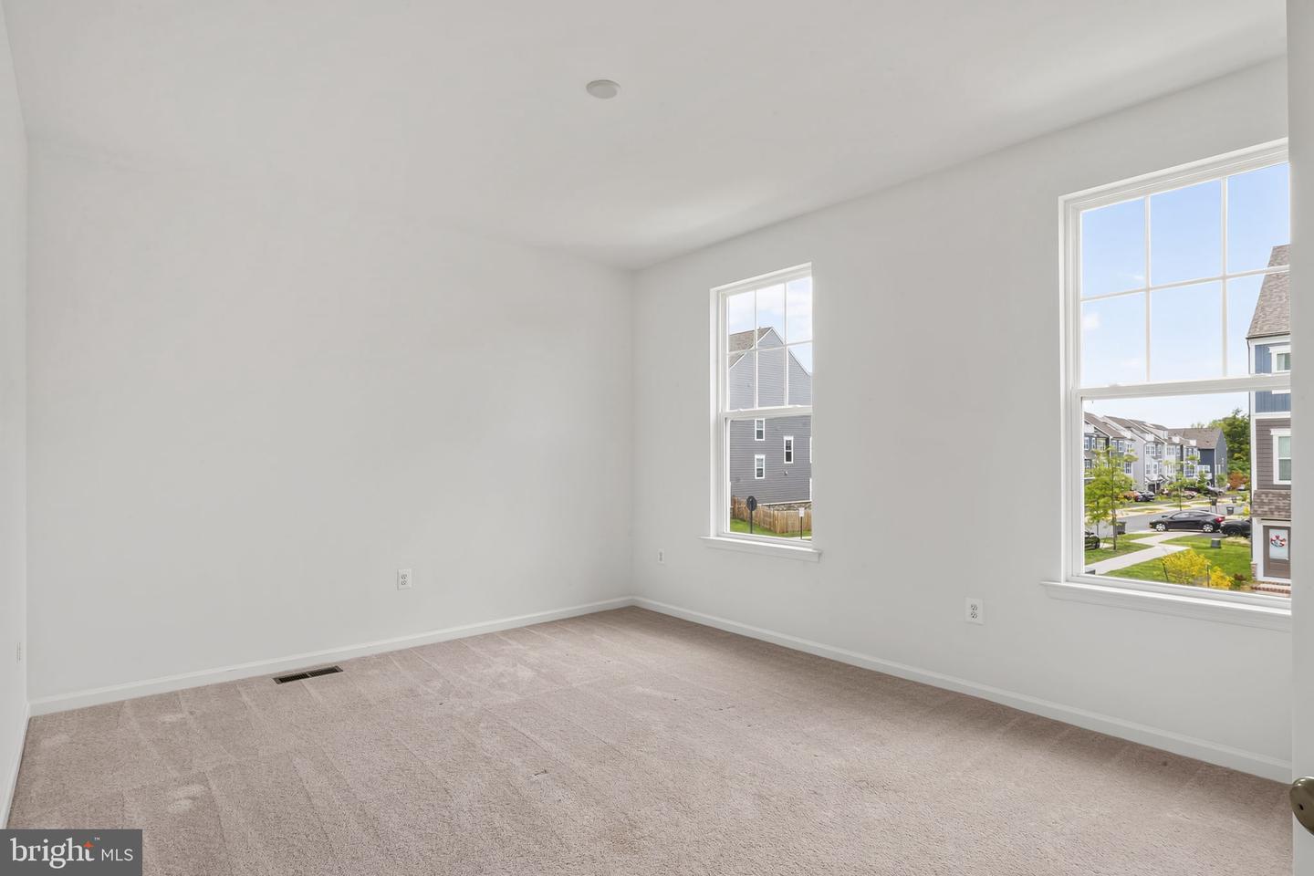 18270 Moss Garden Rd Property Photo 56