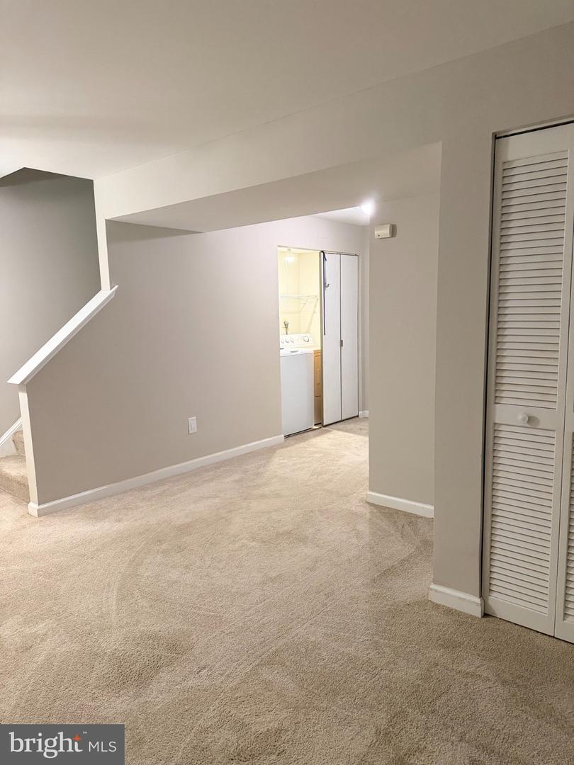 3153 Antrim Cir Property Photo 12