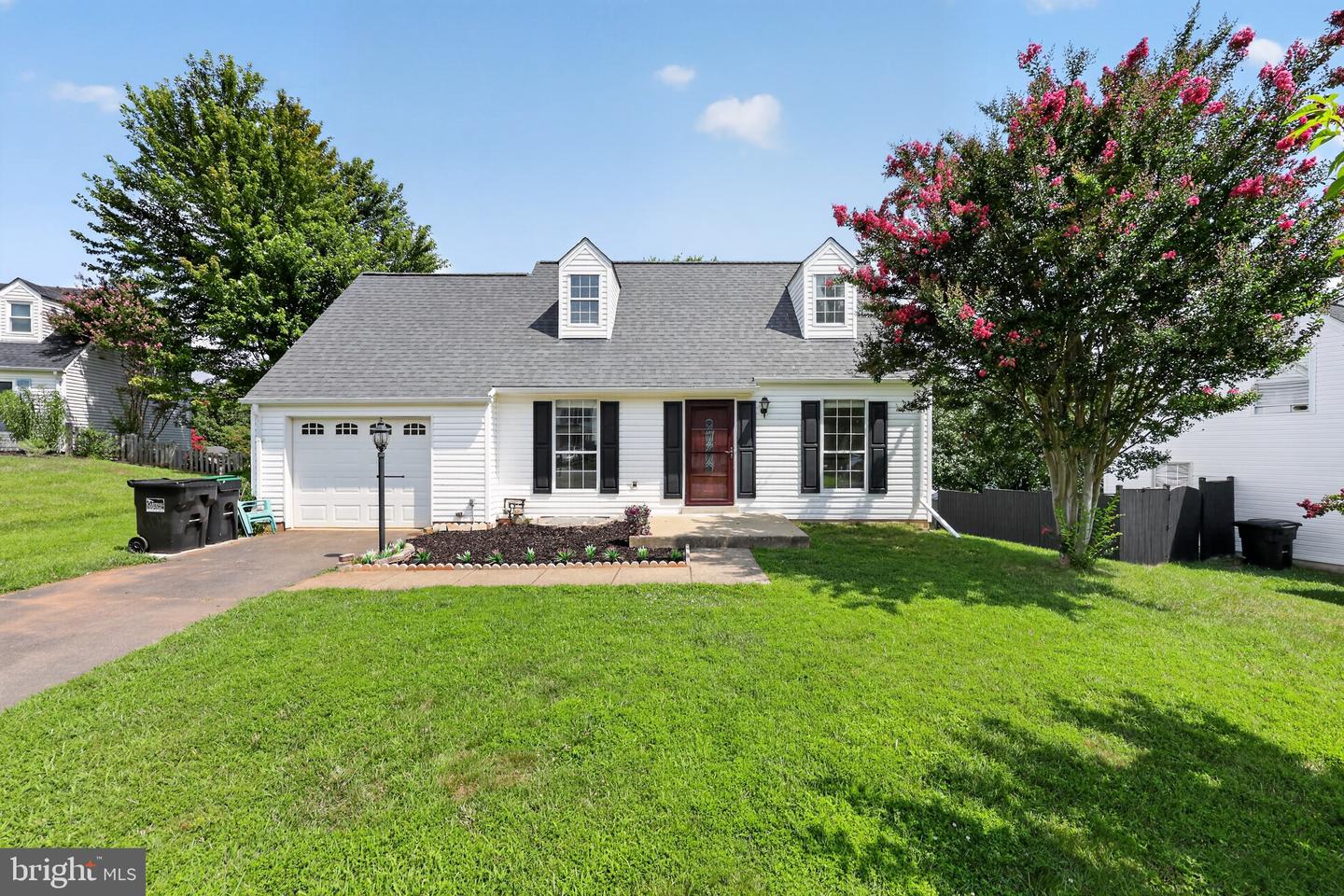 5624 Reardon Ln Property Photo 1