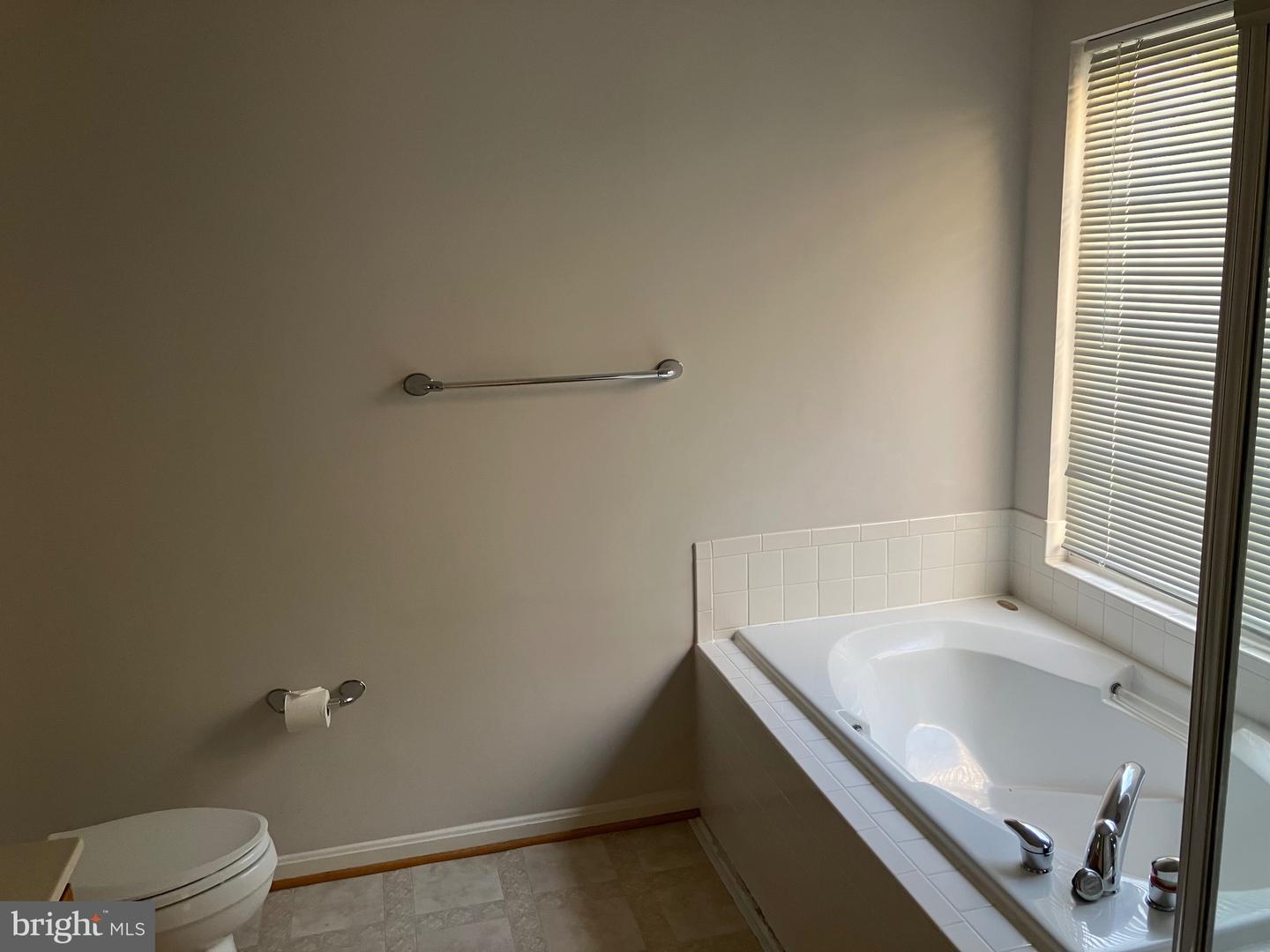 6357 Cullen Pl Property Photo 3