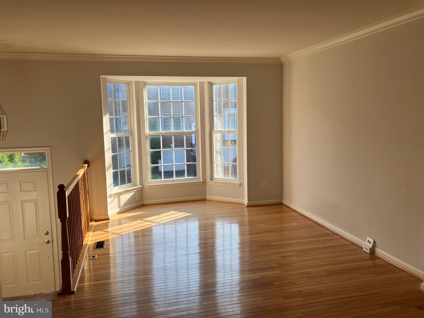 6357 Cullen Pl Property Photo 8