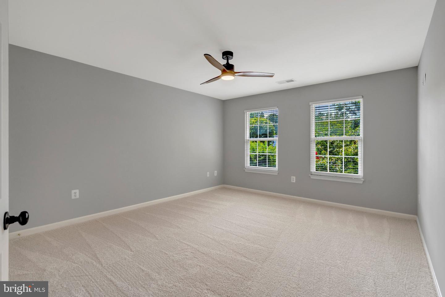 15443 Milton Hall Pl Property Photo 44
