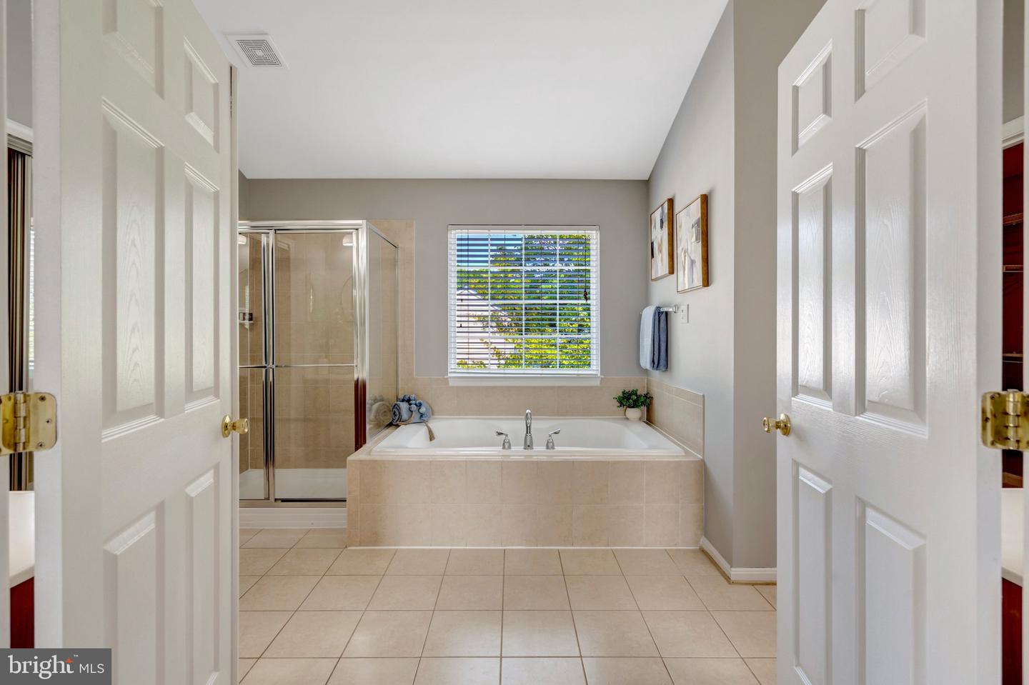 15443 Milton Hall Pl Property Photo 54