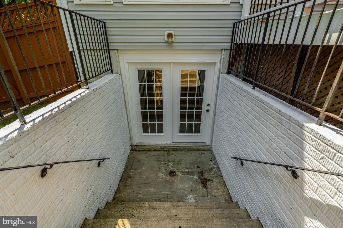 15443 Milton Hall Pl Property Photo 79