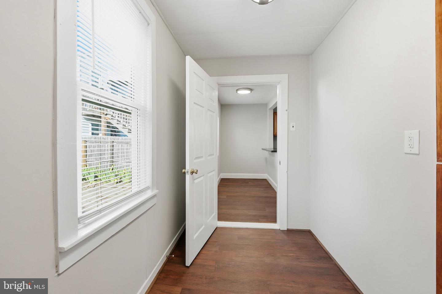 320 3rd Ave Property Photo 19