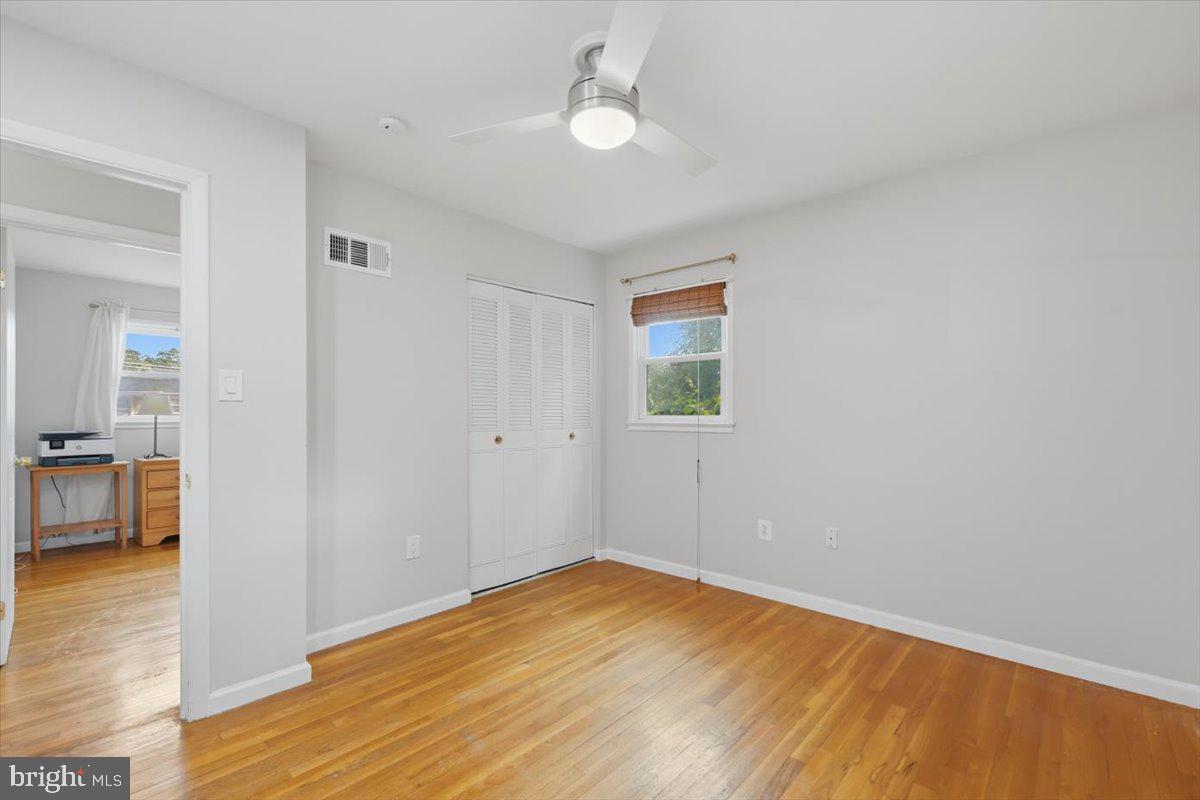 14716 Anderson St Property Photo 21
