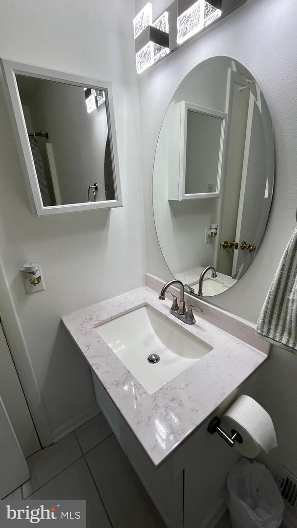 2533 Fox Ridge Ct Property Photo 14