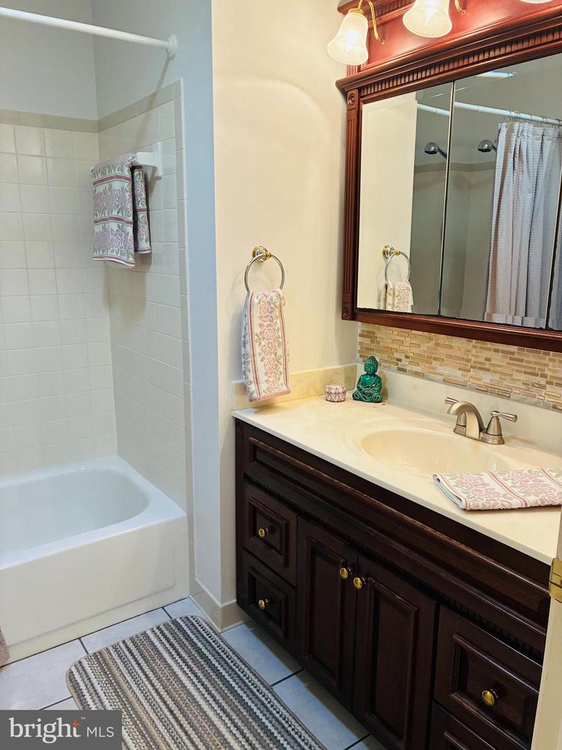 16063 Laconia Cir Property Photo 27