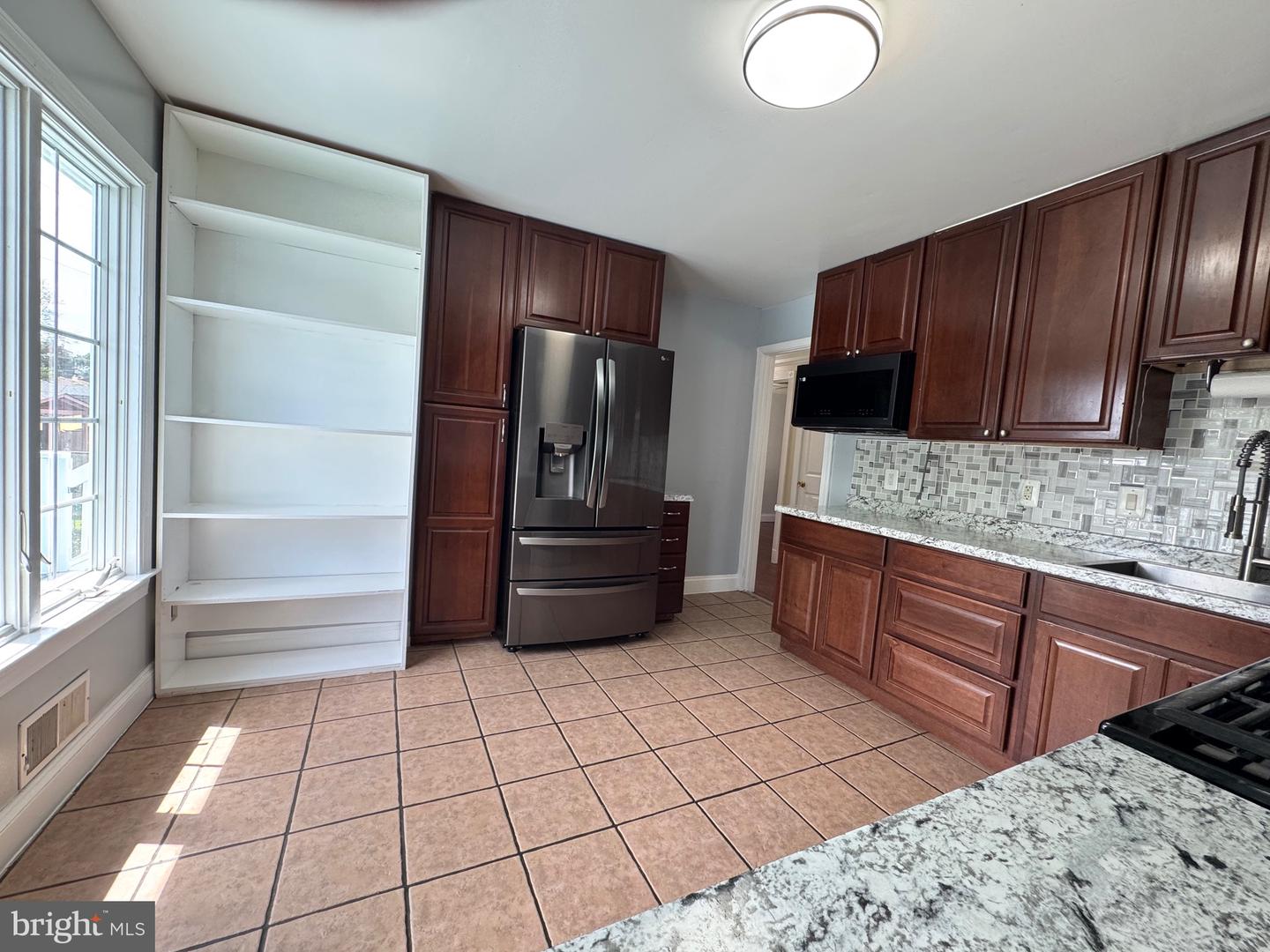 9716 Copeland Dr Property Photo 22
