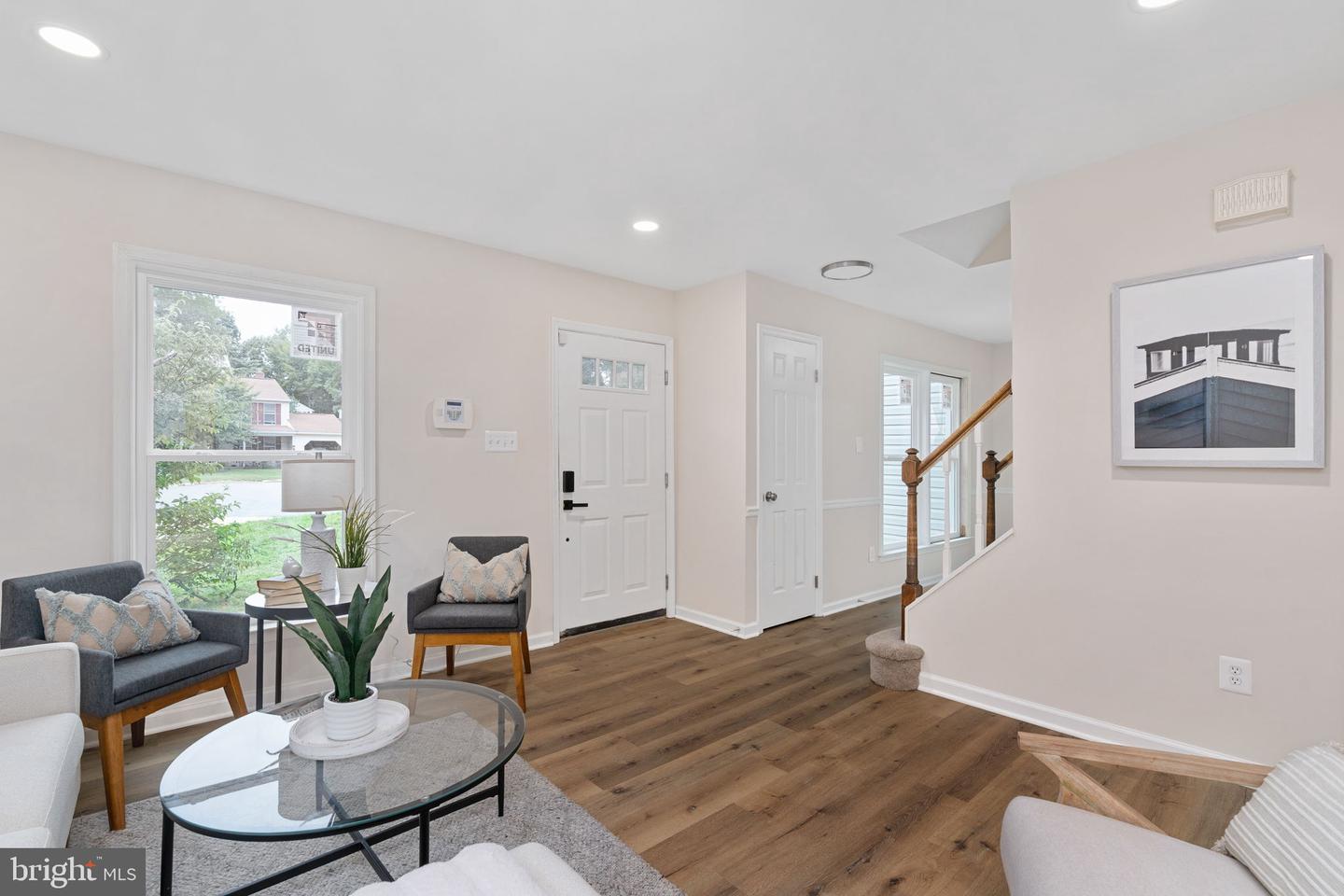 4749 Shadow Oak Ct Property Photo 7
