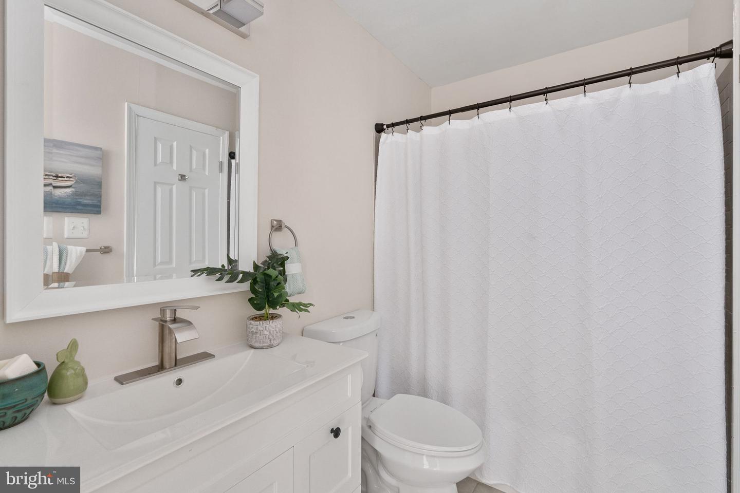 4749 Shadow Oak Ct Property Photo 41