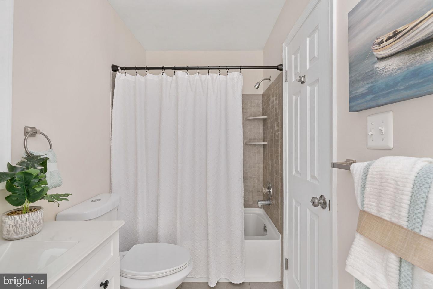 4749 Shadow Oak Ct Property Photo 47