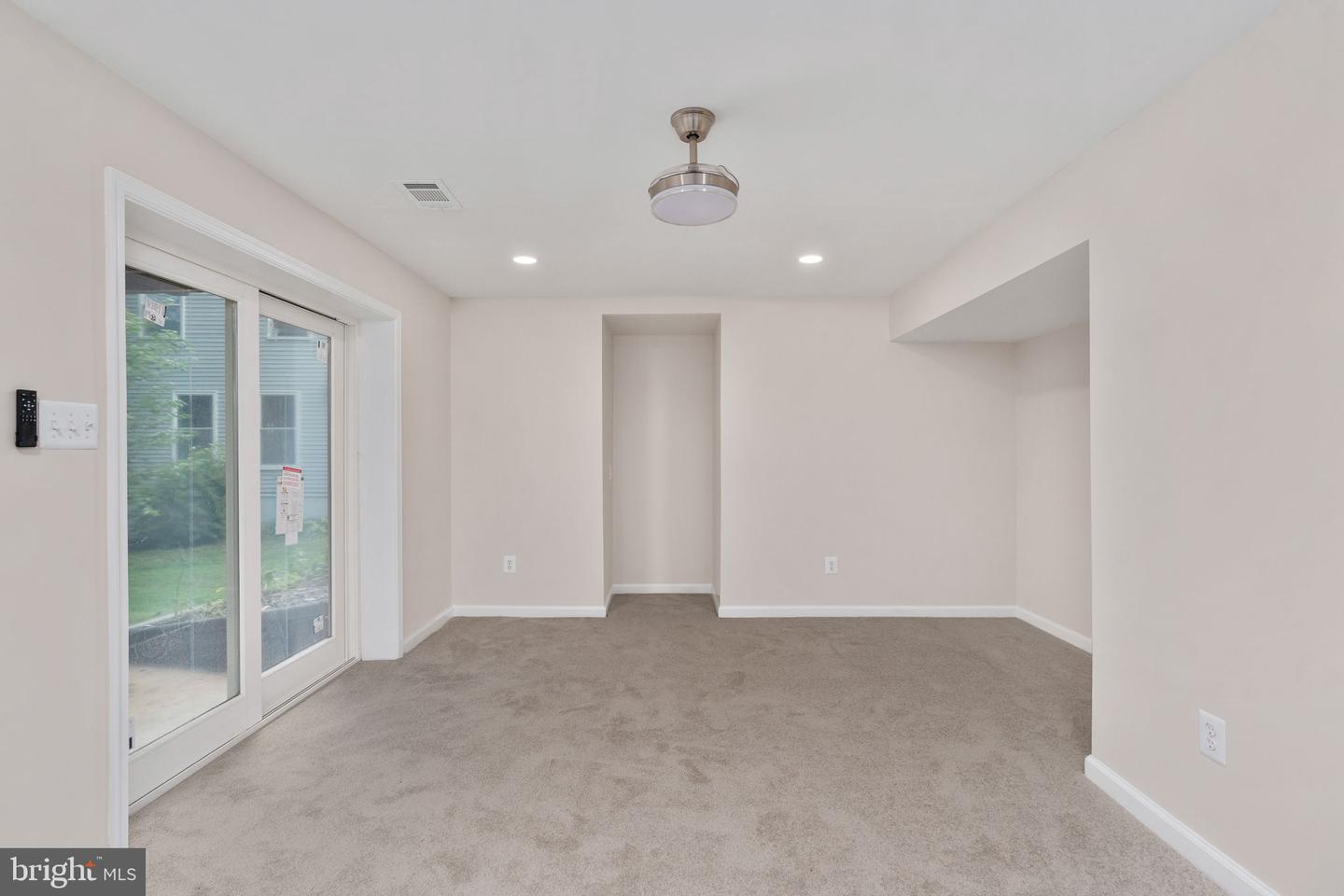 4749 Shadow Oak Ct Property Photo 54