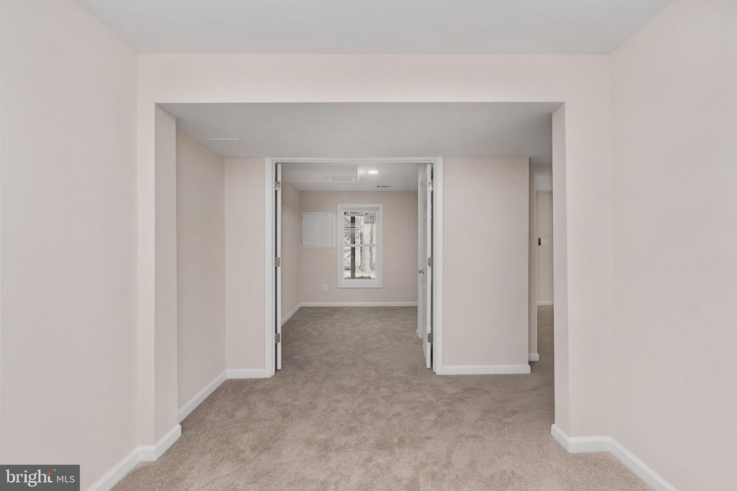 4749 Shadow Oak Ct Property Photo 58