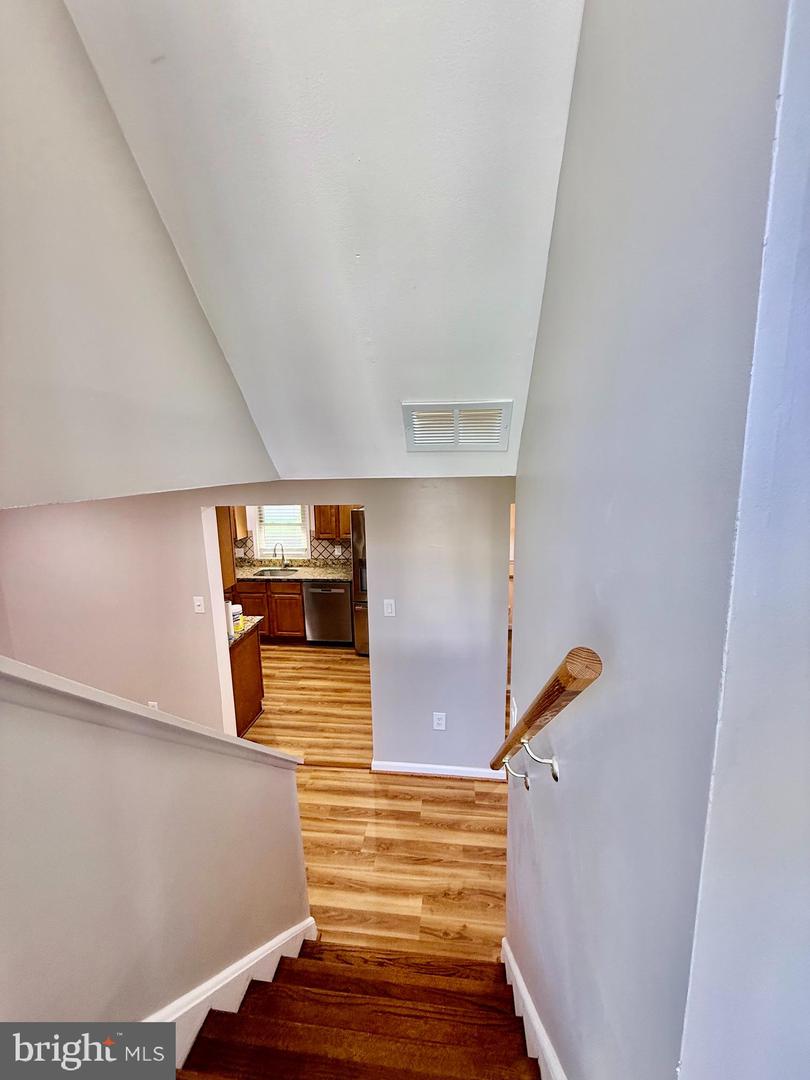 3931 Forestdale Ave Property Photo 15
