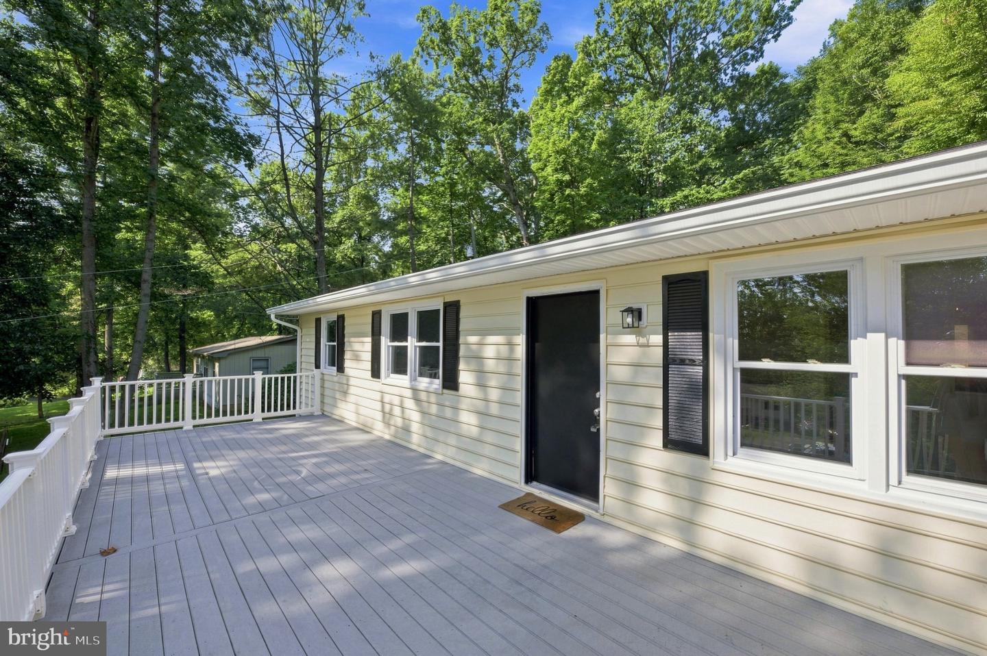 2408 Youngs Dr Property Photo 4