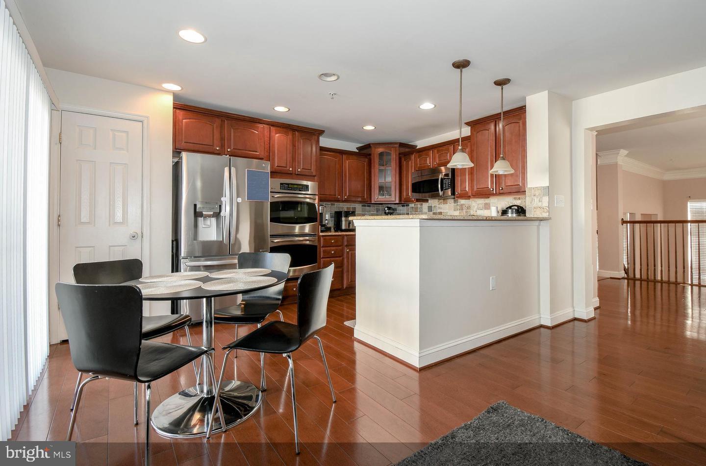 15260 Rosemont Manor Dr Property Photo 14