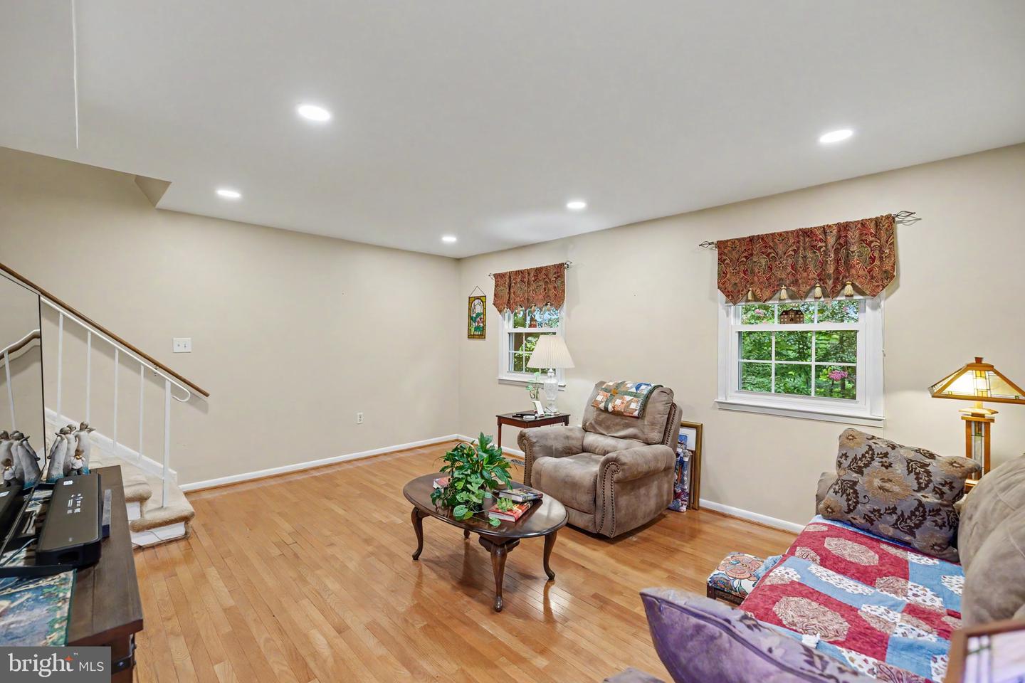 4315 Elliot Ct Property Photo 5
