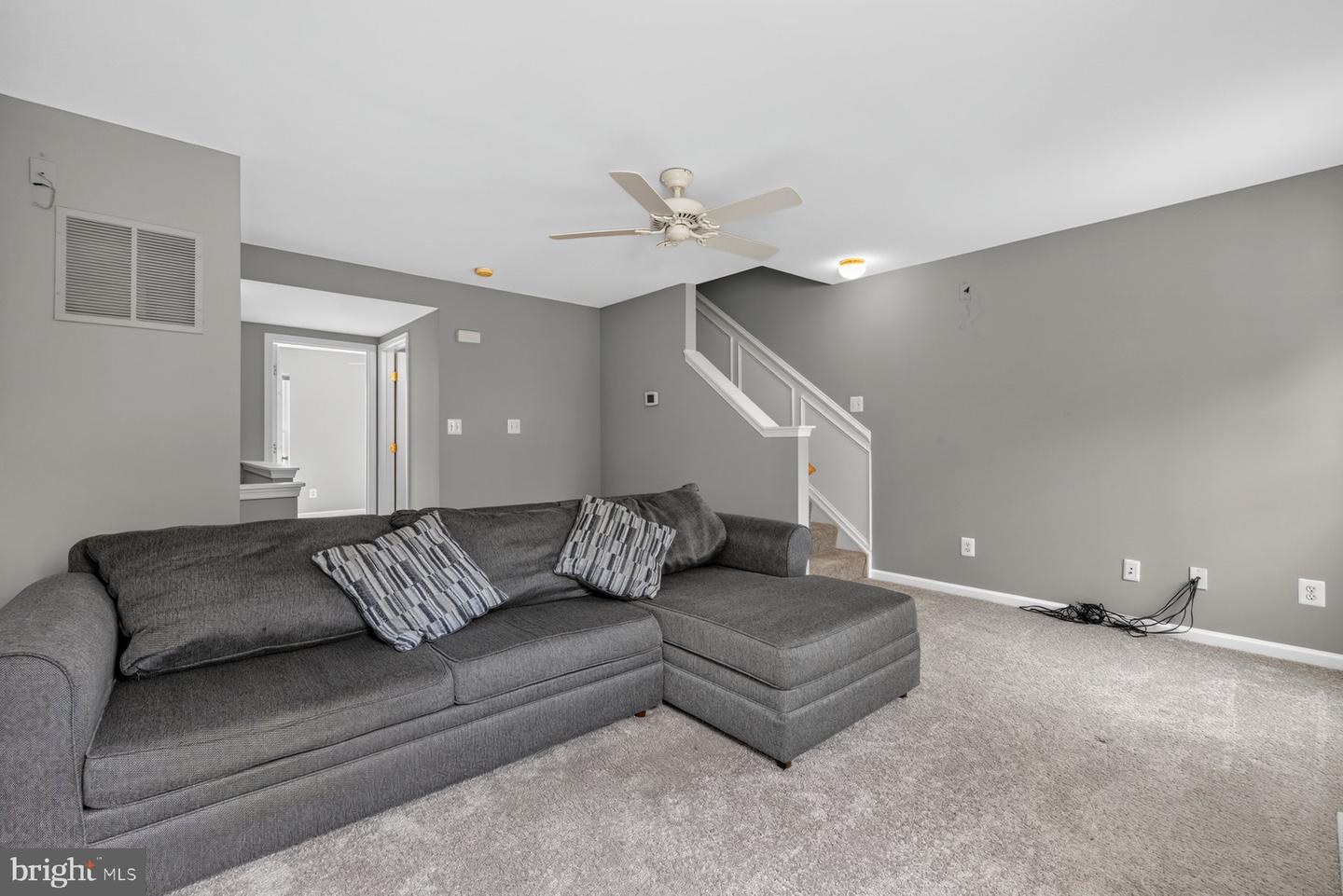 9832 Maitland Loop Property Photo 14