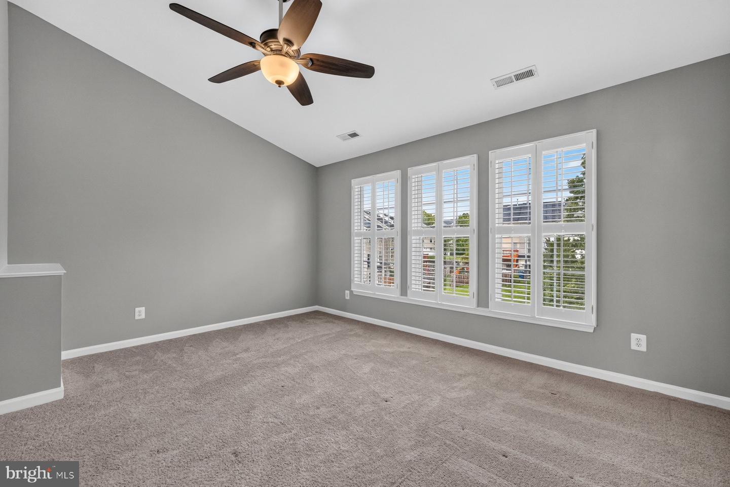9832 Maitland Loop Property Photo 22